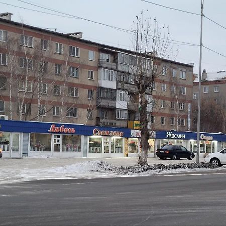 1 Комнатные Апартаменты На Садуакасова 24 Kokshetau Eksteriør bilde